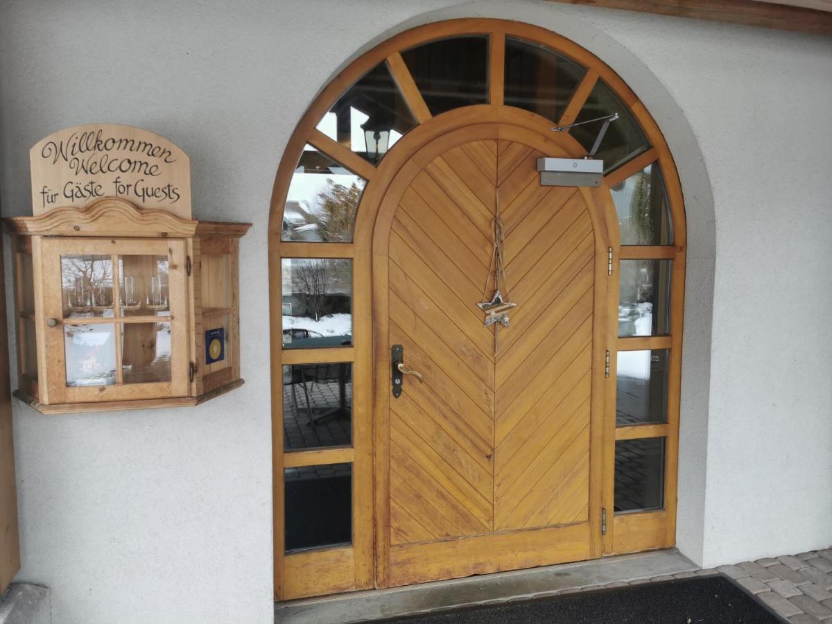 Gemeinschaftshaus Im Oberdorf Lützelflüh Екстериор снимка